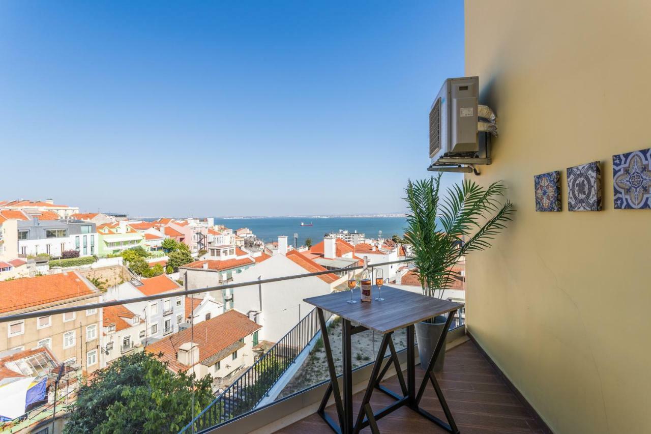 Alfama Lounge Three-Bedroom Apartment W/ River View And Parking - By Lu Holidays Lisboa Extérieur photo
