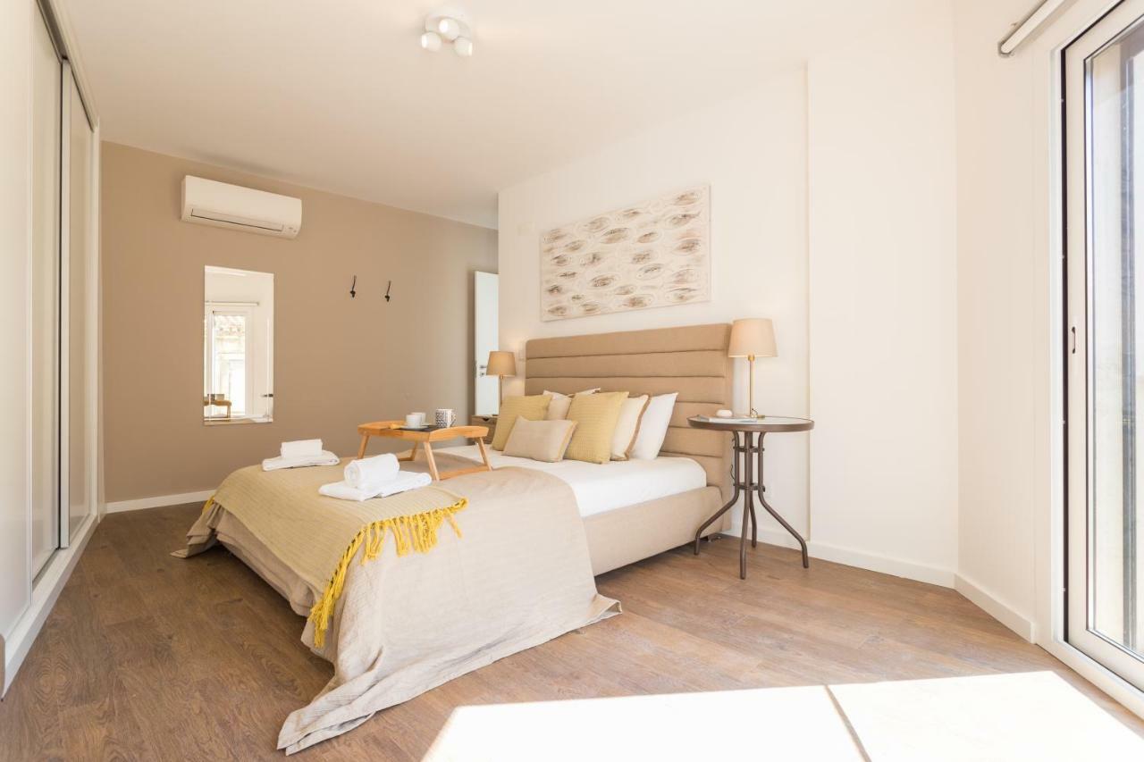 Alfama Lounge Three-Bedroom Apartment W/ River View And Parking - By Lu Holidays Lisboa Extérieur photo